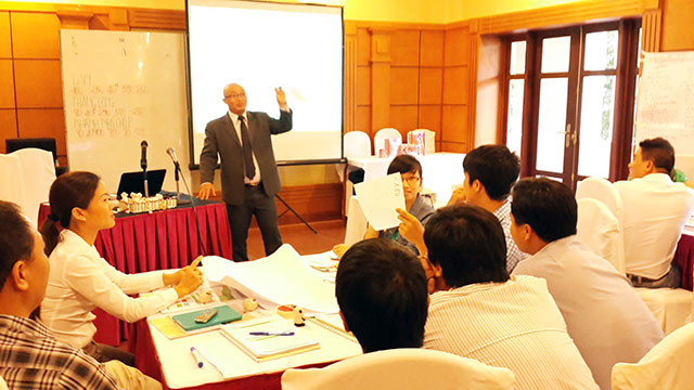 Kỹ năng bán hàng & chăm sóc Khách Hàng chuyên nghiệp - ISUZU (11 & 12.10.2014)